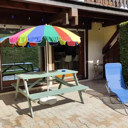 公寓 En Rez De Jardin Vue Montagne